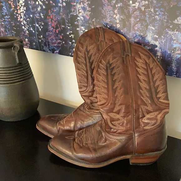 Men’s Canadian made leather cowboy boots